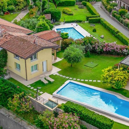 הוילה סויאנו דל לאגו Piscina Panoramica - La Casa Volante מראה חיצוני תמונה